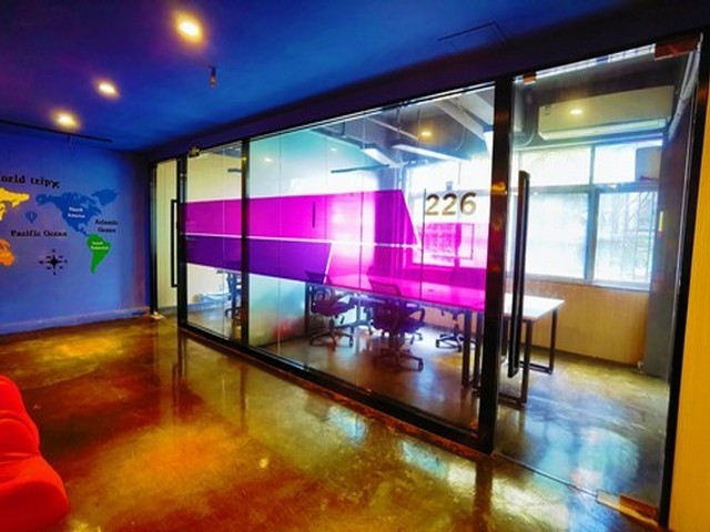 深圳中元手机快充用电解电容